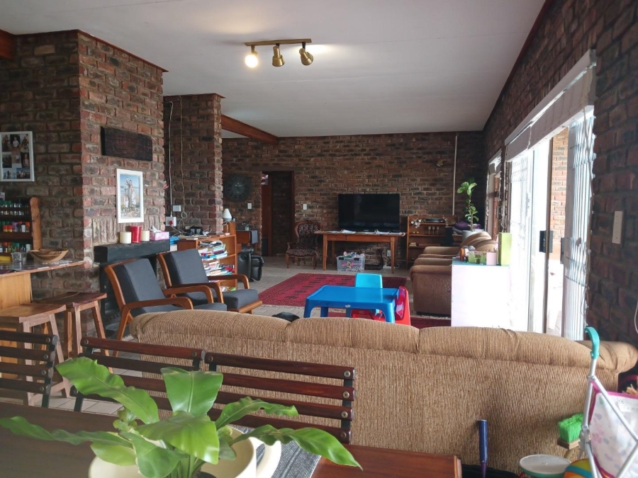 5 Bedroom Property for Sale in Dana Bay Western Cape